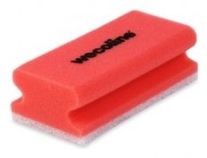 Schuurspons rood - kleurcodering in de schoonmaak