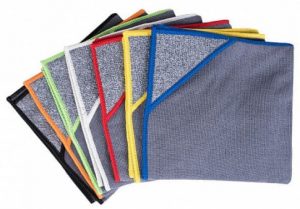 Microvezeldoeken in verschillende kleuren - regels kleurcodering in de schoonmaak