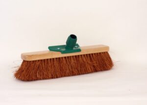 Zaalveger cocos hout met steelverbinding en schraper 40 cm